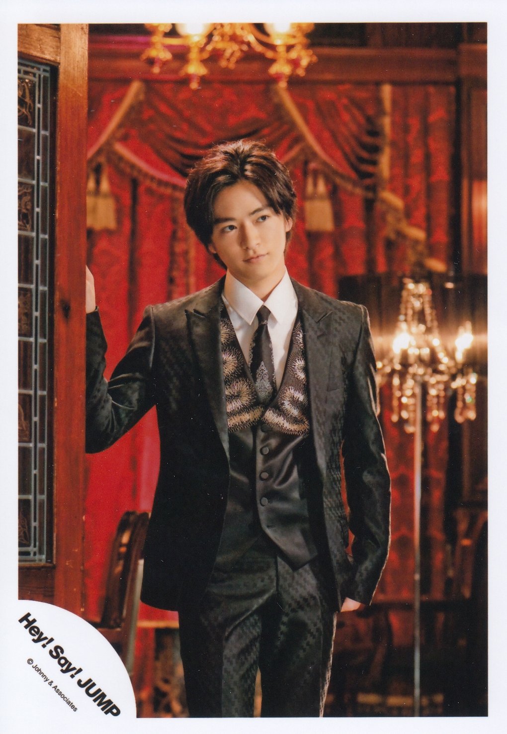 Amazon.co.jp: Hey! Say! JUMP 公式生写真 （知念侑李）HC00032